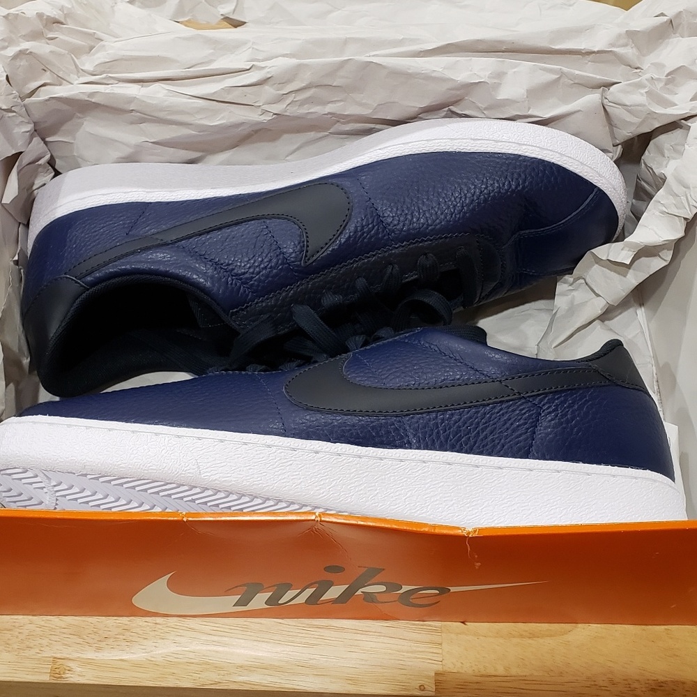 Nike Bruin Shoes
